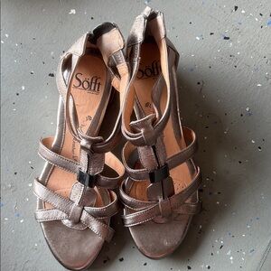 Sofft Metallic Strappy Sandals